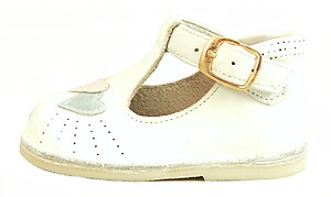 424 - White Heart Shoes