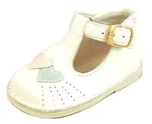 424 - White Heart Shoes