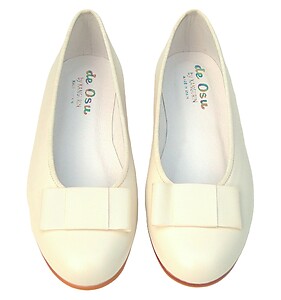 A-1182 - Ivory Tuxedo Bow Ballet Flats - Euro 34 Size 3