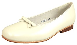 B-5202 - Ivory Ballet Flats