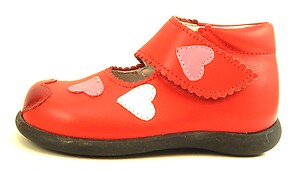 B-7021 (Sale) - Red Heart Shoes - Euro 20 Size 4.5