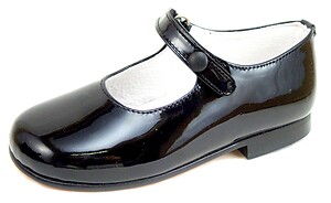 P-2550 - Black Patent Button Shoes