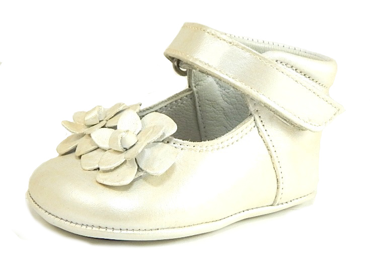 DO-130S - Ivory Crib Shoes - EU 16 US 0