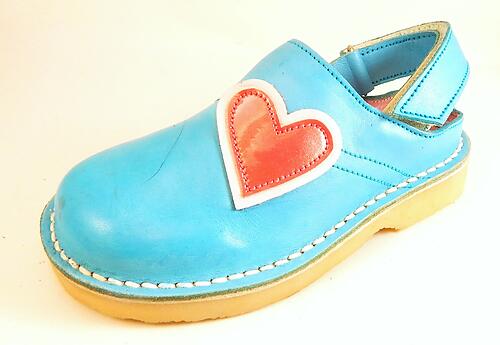 FARO 5S2611 - Turquoise Heart Clogs - Euro 25 Size 8