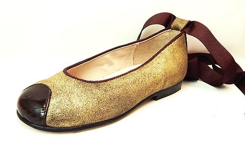 B-7223 (Sale) - Gold Glitter Shoes - Euro 27 Size 10